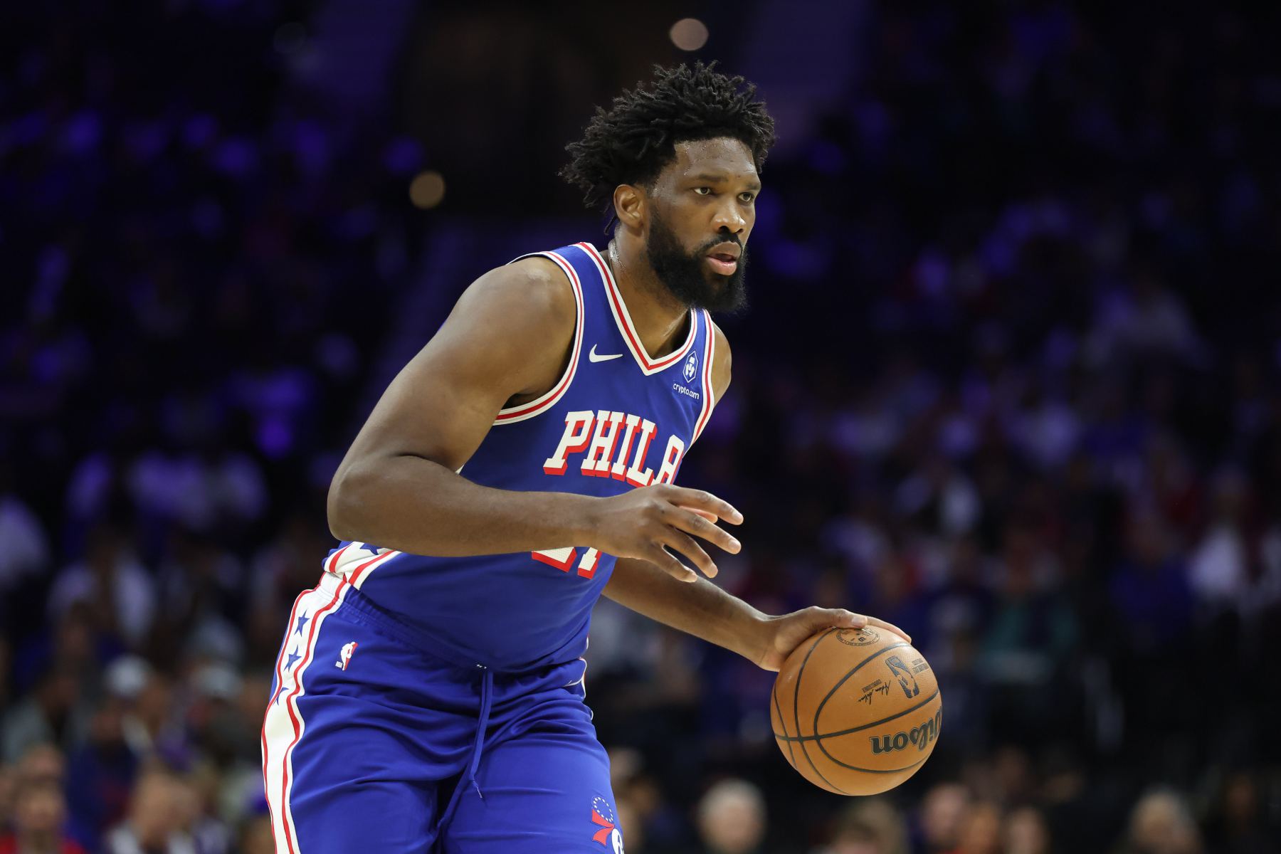 Sụp đổ! 76ers ghi 0 bàn trong 6 phút rưỡi cuối trận và chỉ ghi được 2 điểm từ quả ném phạt.